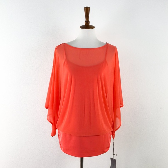Jennifer Lopez Tops - Jennifer Lopez Coral Kimono Sleeve Top